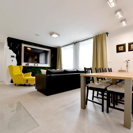 Apartman Sihot Trenčín Eksteriør billede